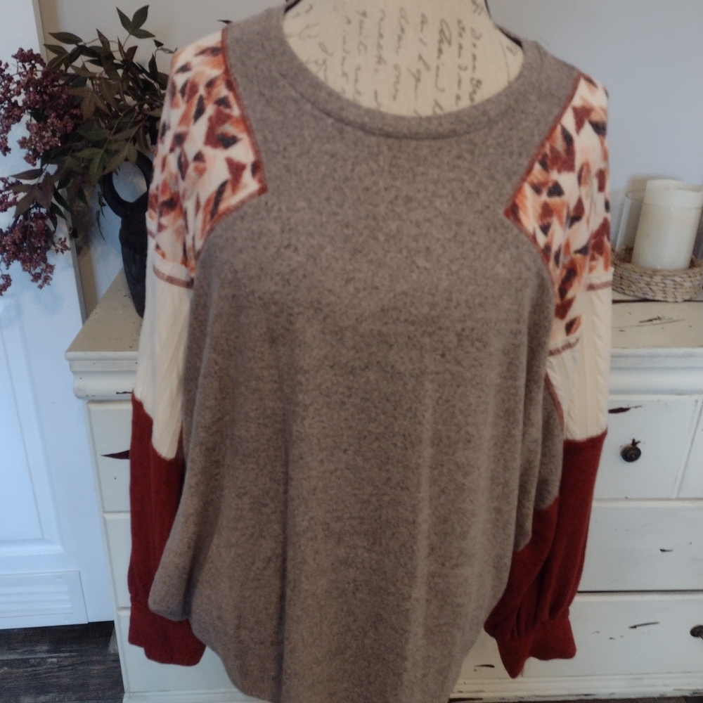 NWT Maurices Knit Top
